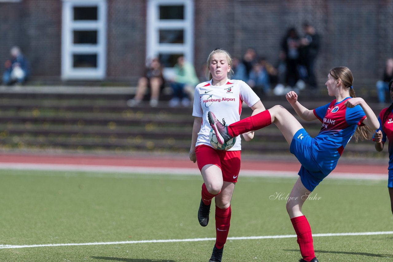 Bild 96 - wCJ Walddoerfer 2 - VfL Pinneberg 2 : Ergebnis: 7:0